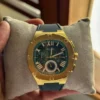 Guess GW0571G3 Headline montre homme en acier doré avec cadran vert et bracelet silicone noir