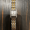 michael-kors-mko1146-tri-tone-pave-portee-lifestyle-pour-femme-au-maroc.png Montre femme Michael Kors Monroe Miniature MKO1146 tri-ton avec pavé et boîtier 20 mm