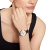 Montre Femme Emporio Armani Arianna AR11195 – Cadran Blanc Rayé Violet, Boîtier 32 mm, Bracelet Acier Argenté