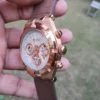 Montre Guess GW0262G3 Homme — Boîtier Acier 44 mm, Cadran Blanc Cassé & Bracelet Cuir Marron