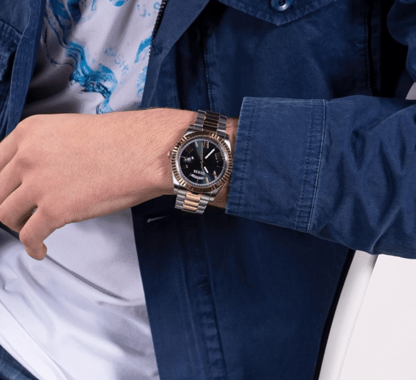 Montre Homme Guess Day/Date Watch GW0265G8 — Two-Tone Cadran Vert