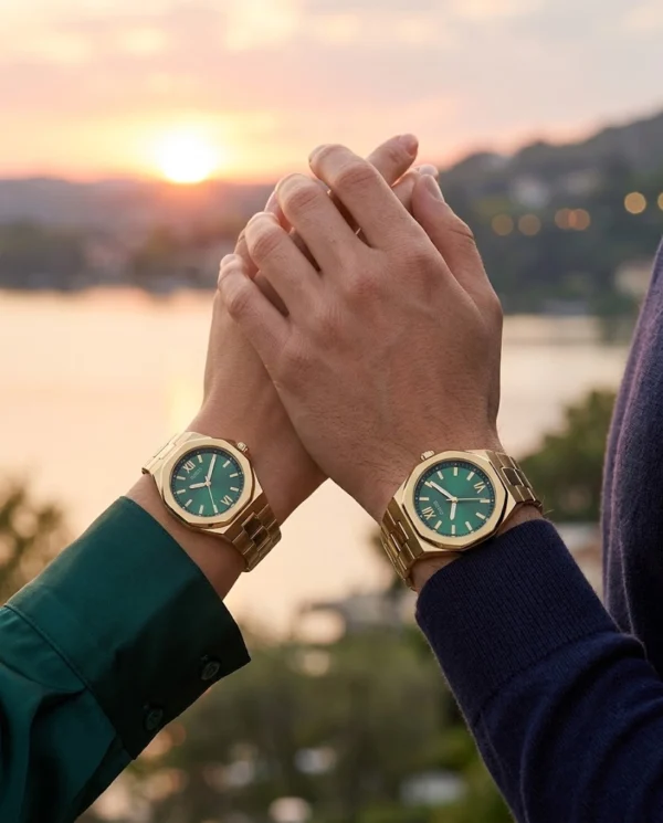 pack-couple-guess-emperor-gw0849g2-empress-gw0873l2-dore-vert-maroc.webp Coffret Couple GUESS GW0849G2 & GW0873L2 – Doré et Vert