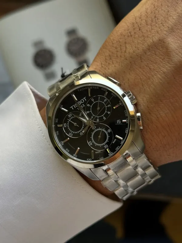 Montre Tissot Couturier Chronograph T035.617.11.051.00 Homme – Cadran Noir, Quartz Suisse